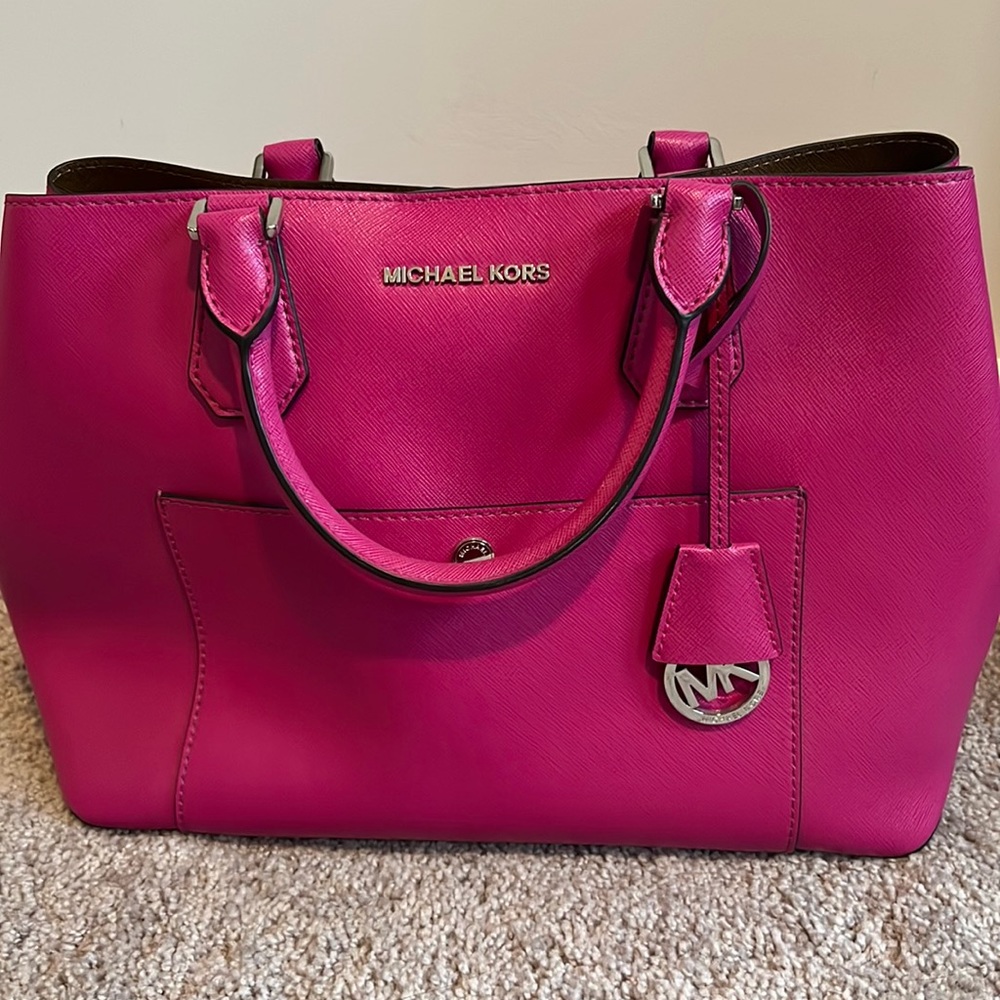 MICHAEL Michael Kors Greenwich Large Leather Tote Fuschia